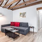 Estupendo Apartamento En El Centro De Madrid